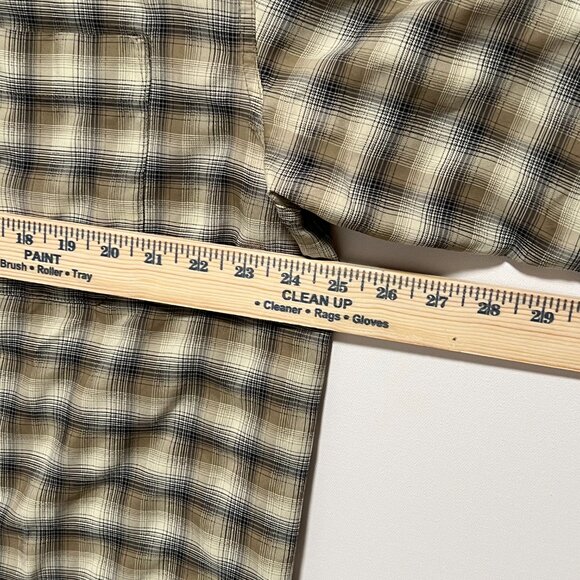 Royal Robbins Shirt Outdoor Hiking Gorpcore Beige Short Sleeve Men's size XXL - Picture 4 of 9